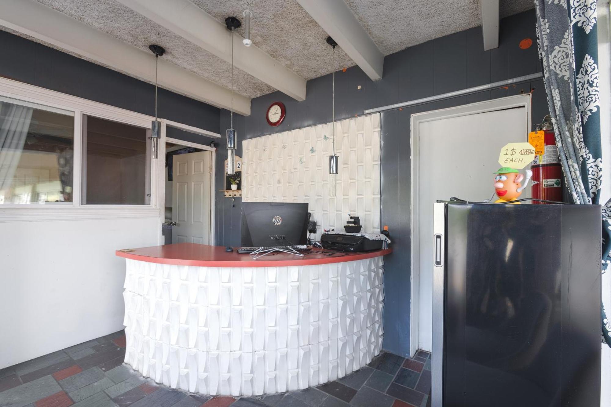 Sonrise Inn Lincoln Hwy By Oyo Breezewood Exteriör bild